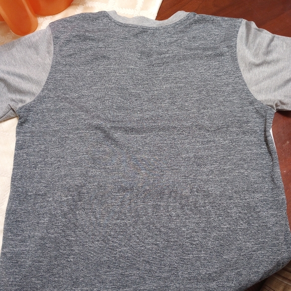 NBA Boy's Shirt - Picture 4 of 8